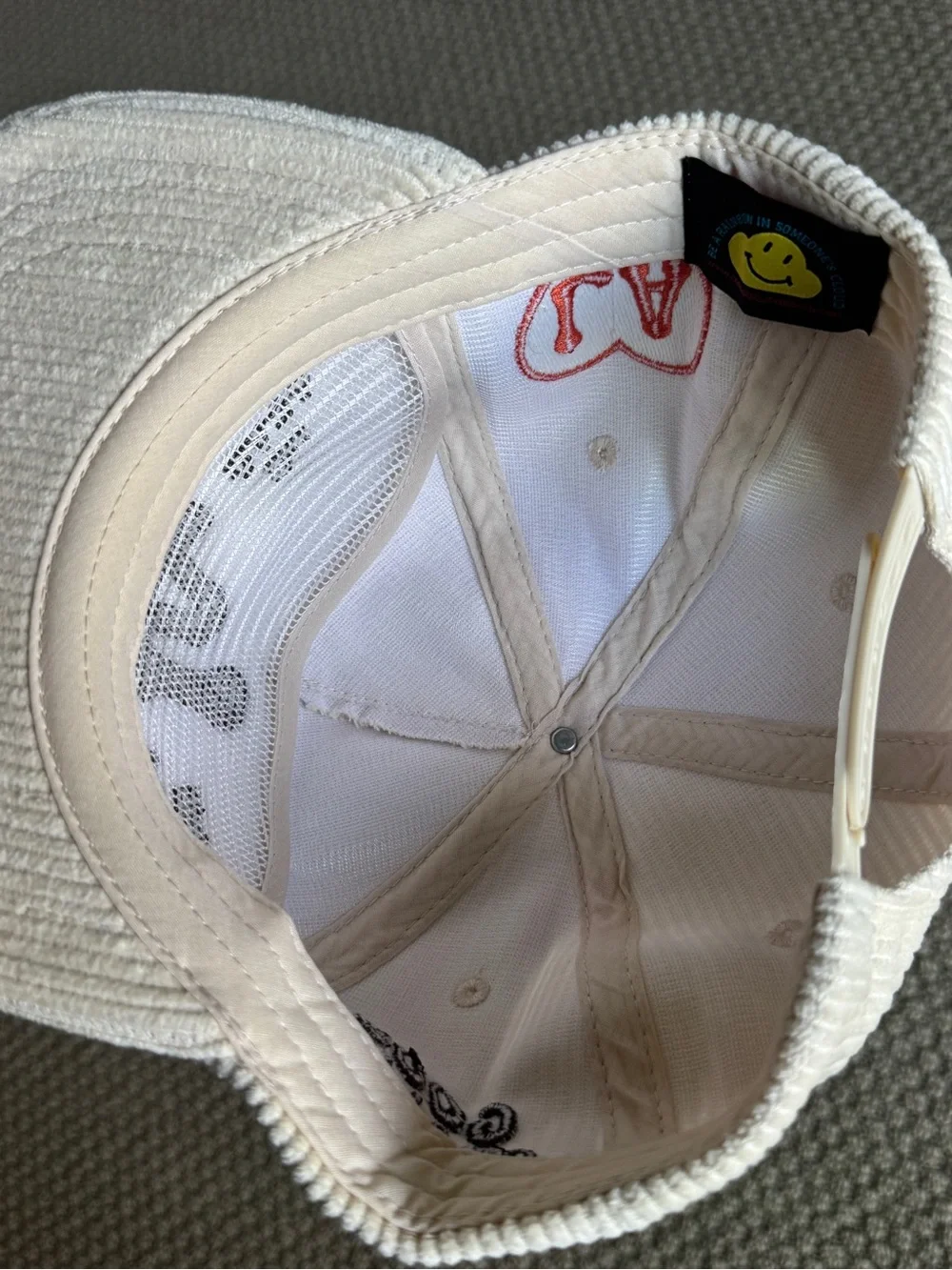 White Corduroy Baseball Cap with Embroidered LA Logo